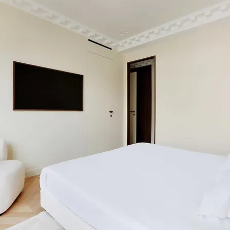 Magnificent With Ac- 3br-6p-tour Eiffel Apartment *