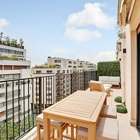 Magnificent With Ac- 3br-6p-tour Eiffel Apartment Paris